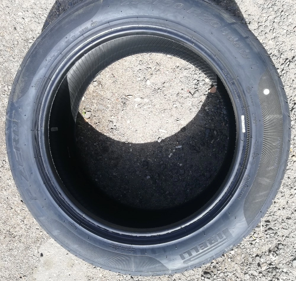 PIRELLI P ZERO 245/40R18