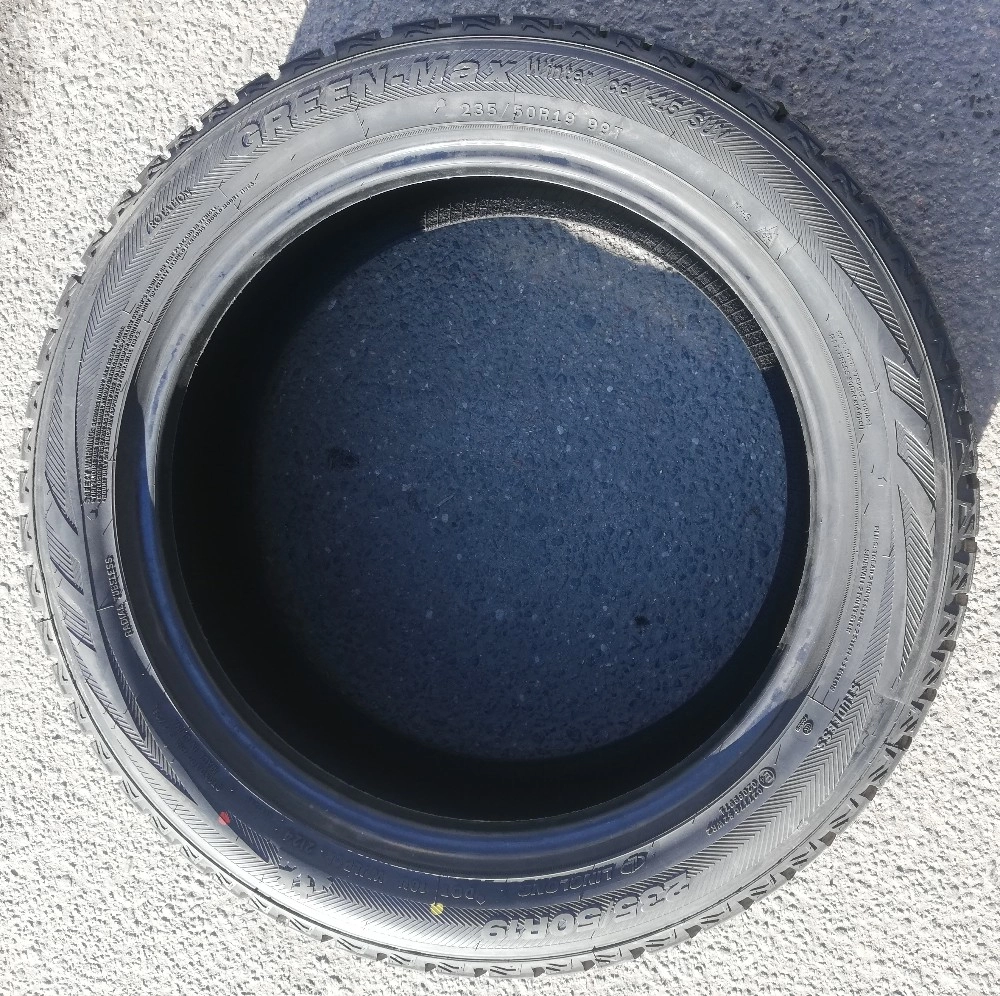 LINGLONG GREEN-MAX WINTER ICE I-15 SUV 255/45R21