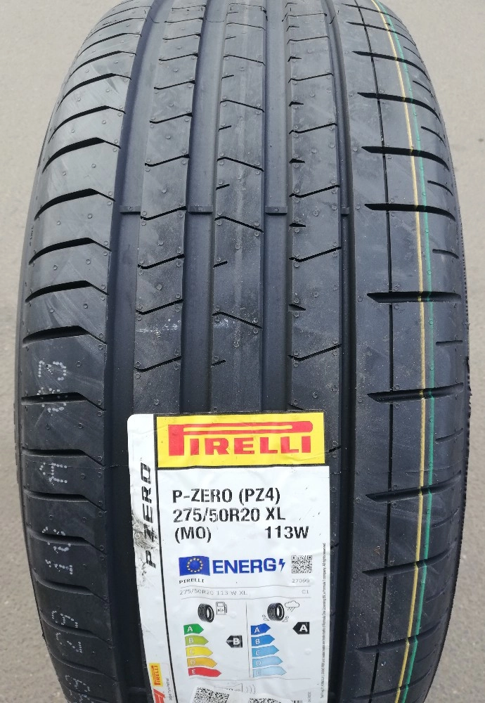 PIRELLI PZERO SPORTS CAR 245/40R20